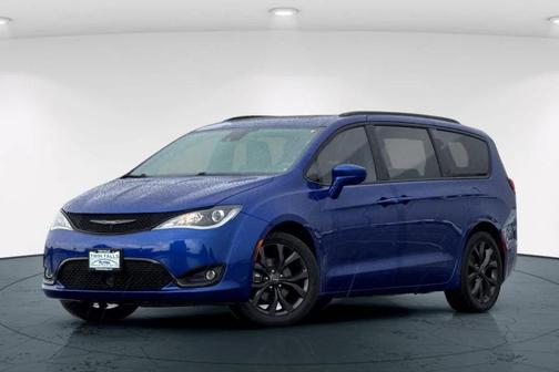 2019 Chrysler Pacifica Touring-L Plus