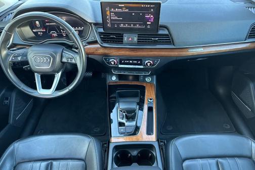 2023 Audi Q5 45 S line Premium Plus