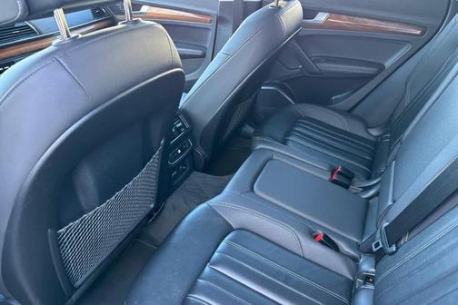 2023 Audi Q5 45 S line Premium Plus