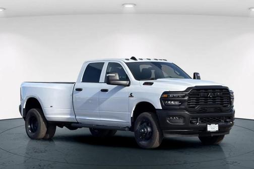 Bright White Clearcoat 2026 RAM 3500 Tradesman