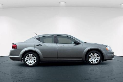 2013 Dodge Avenger SE