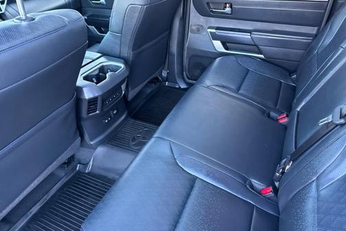 2024 Toyota Tundra Platinum