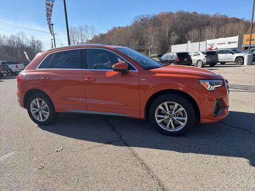 2023 Audi Q3 45 S line Premium