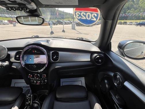 2023 MINI Hardtop Cooper