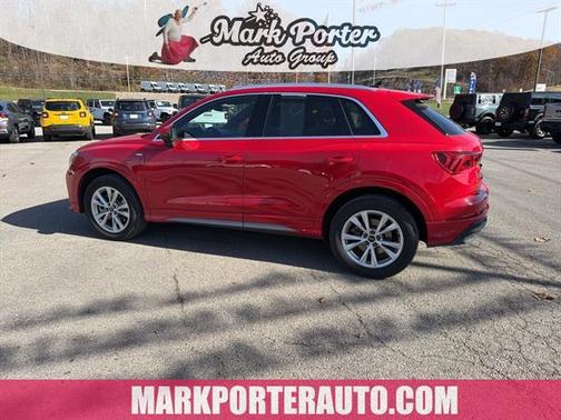 2023 Audi Q3 45 S line Premium