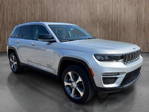 2024 Jeep Grand Cherokee 4xe Base