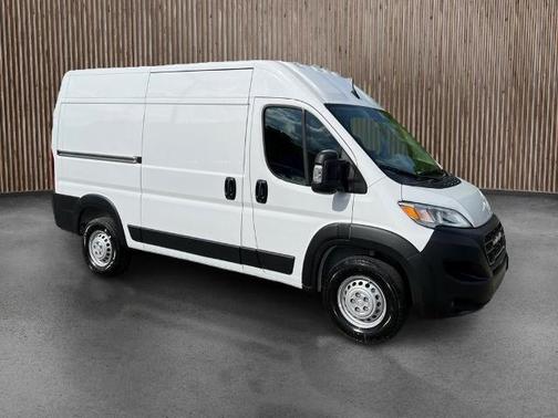 2025 RAM ProMaster 2500 High Roof
