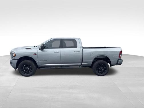 2023 RAM 2500 Big Horn Crew Cab 4x4 6'4' Box