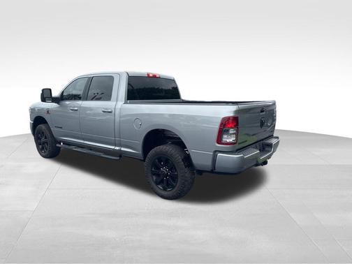 2023 RAM 2500 Big Horn Crew Cab 4x4 6'4' Box