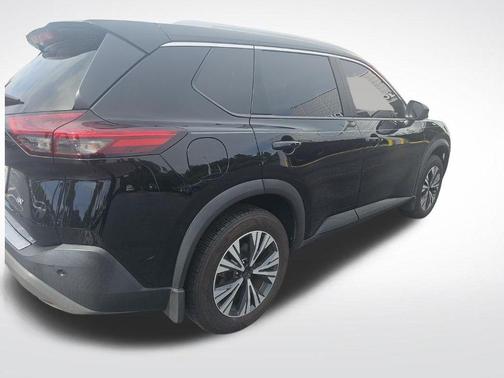 Super Black 2023 Nissan Rogue SV