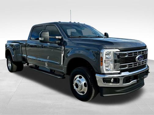 2026 Ford F-350 XLT