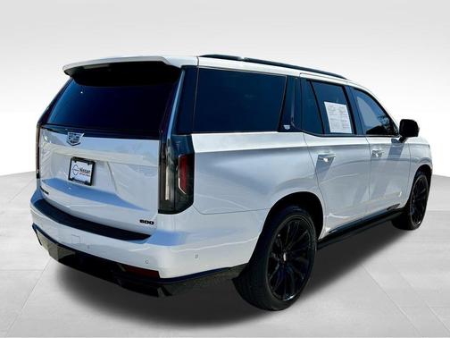 2022 Cadillac Escalade Sport