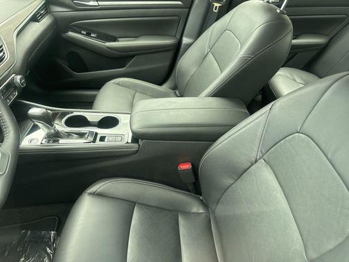 2024 Nissan Altima 2.5 SL