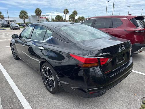 2024 Nissan Altima 2.5 SL
