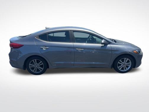Machine Gray 2018 Hyundai ELANTRA SEL