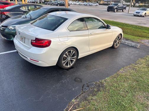 2015 BMW 228 228i
