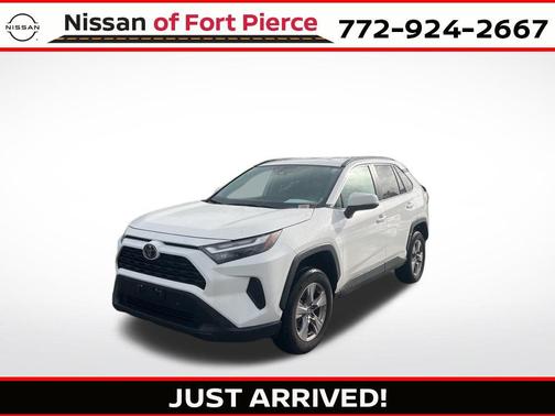 Ice 2025 Toyota RAV4 Hybrid XLE