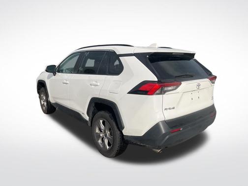 Ice 2025 Toyota RAV4 Hybrid XLE