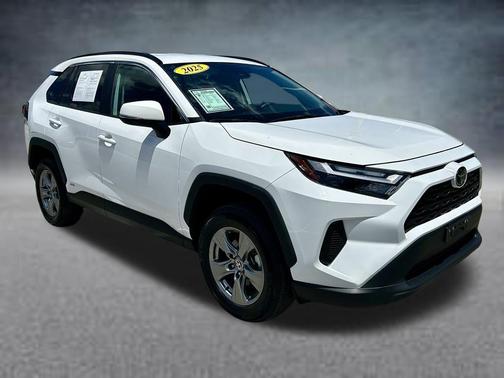 Ice 2025 Toyota RAV4 Hybrid XLE