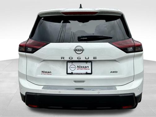 2025 Nissan Rogue S