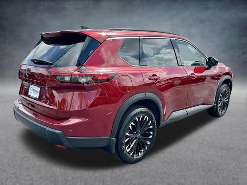 Scarlet Ember Tintcoat 2026 Nissan Rogue Dark Armor