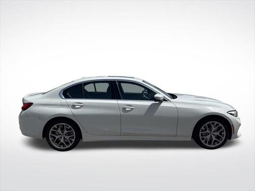 2025 BMW 330 i