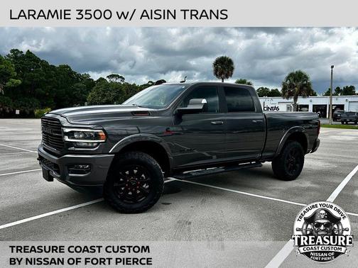 2020 RAM 3500 Laramie Crew Cab 4x4 6'4' Box