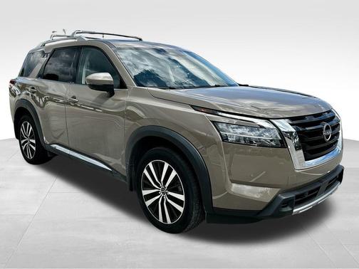 2024 Nissan Pathfinder Platinum 4WD