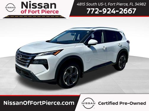 Everest White Pearl 2025 Nissan Rogue SV