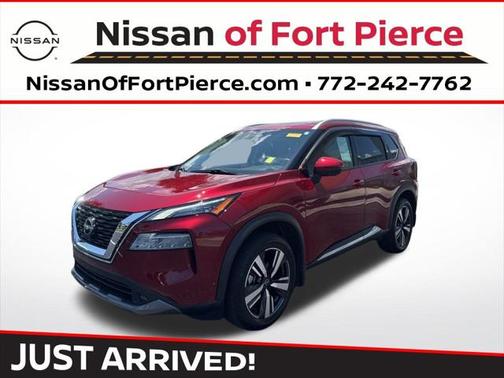 2022 Nissan Rogue SL