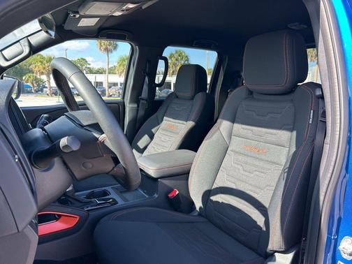 2024 Nissan Frontier PRO-X