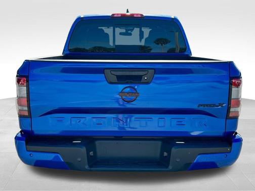 2024 Nissan Frontier PRO-X