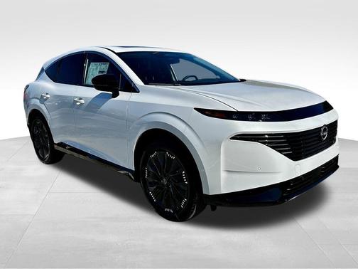 Everest White Pearl Tricoat 2026 Nissan Murano Platinum