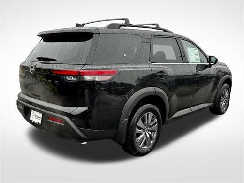 2025 Nissan Pathfinder SV FWD
