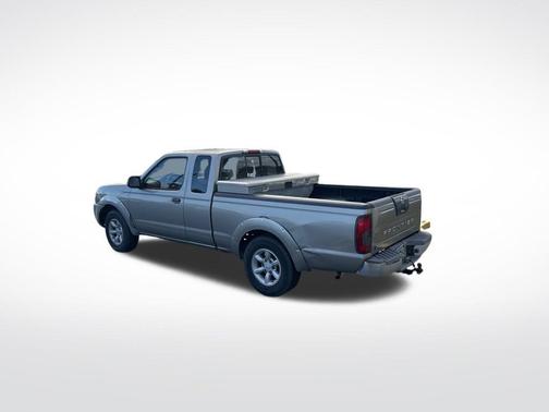 2004 Nissan Frontier XE King Cab