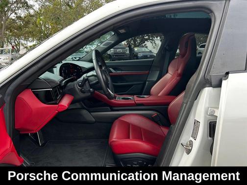 2020 Porsche Taycan Turbo S