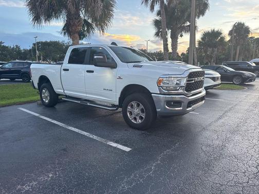2024 RAM 2500 Big Horn Crew Cab 4x4 6'4' Box