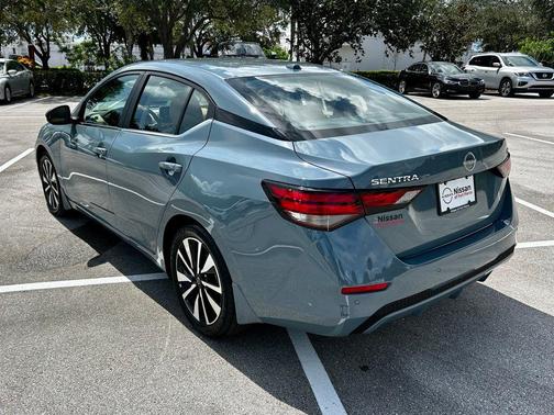 2024 Nissan Sentra SV