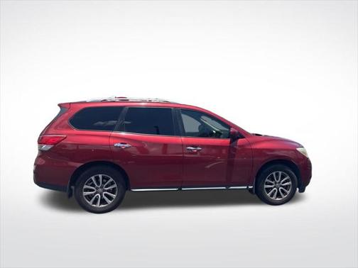 2015 Nissan Pathfinder SV