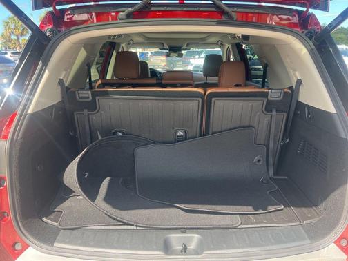 Scarlet Ember Tintcoat 2025 Nissan Pathfinder Platinum FWD