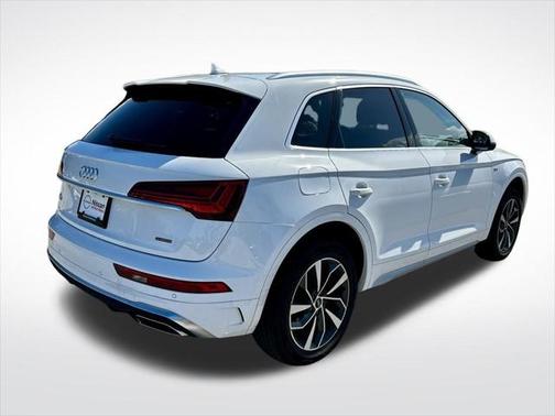 2024 Audi Q5 45 S line Premium Plus