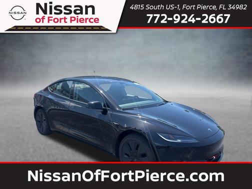 Diamond Black 2025 Tesla Model 3 Standard Range