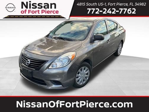 2014 Nissan Versa 1.6 S+