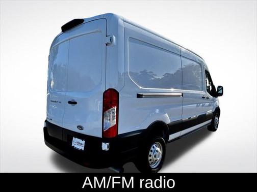 2022 Ford Transit-250 Base