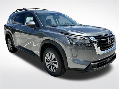 2025 Nissan Pathfinder SV FWD
