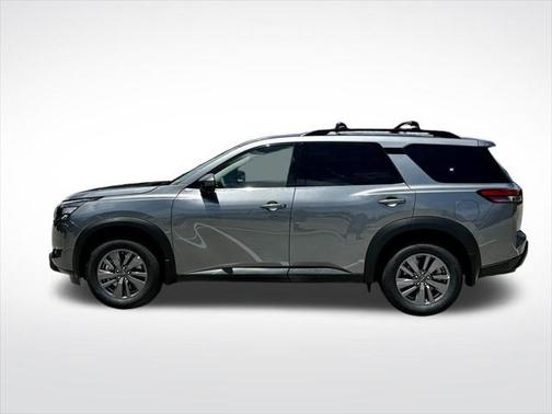 2025 Nissan Pathfinder SV FWD