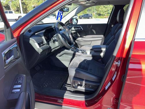 2023 Mitsubishi Outlander SE 2.5 2WD