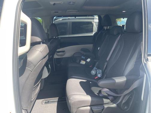 2024 Kia Carnival SX Prestige