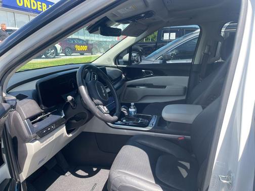 2024 Kia Carnival SX Prestige