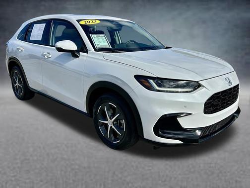 Platinum White Pearl 2023 Honda HR-V EX-L